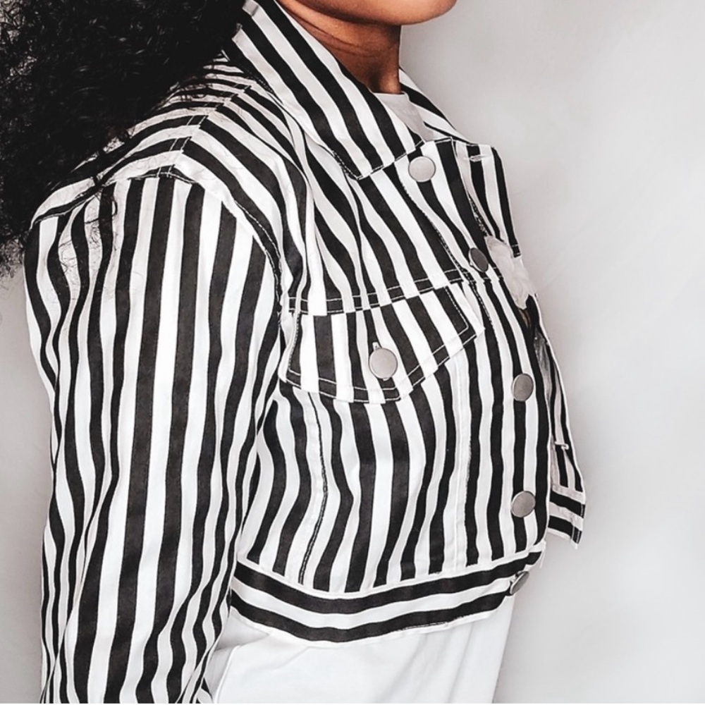 Cropped Striped Jacket by Favlux - Size Large - NWT